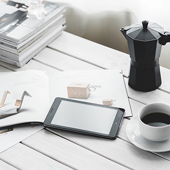 91网深度揭秘：丑闻风波背后，明星在酒吧后巷的角色彻底令人意外